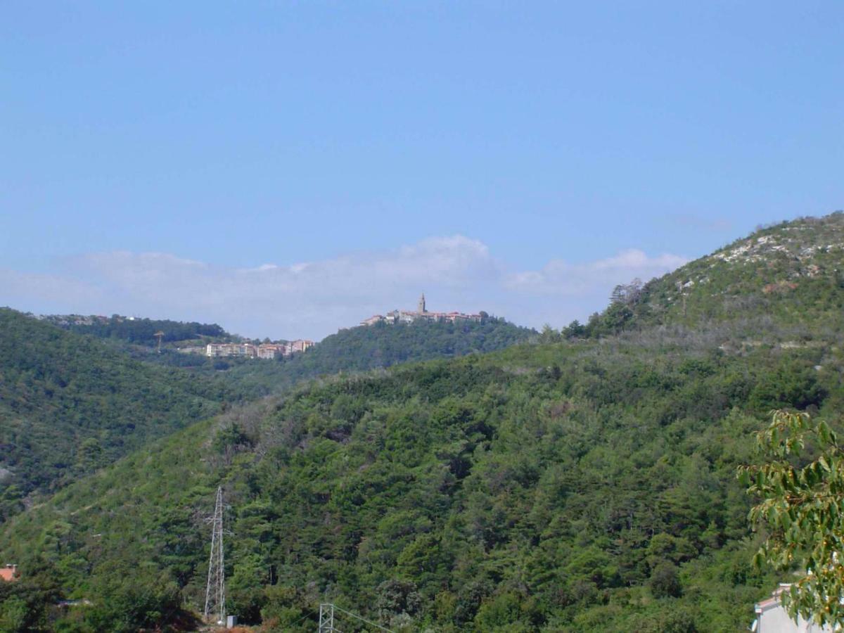 Luxury 1 Bedroom Apartment In Rabac Exterior foto